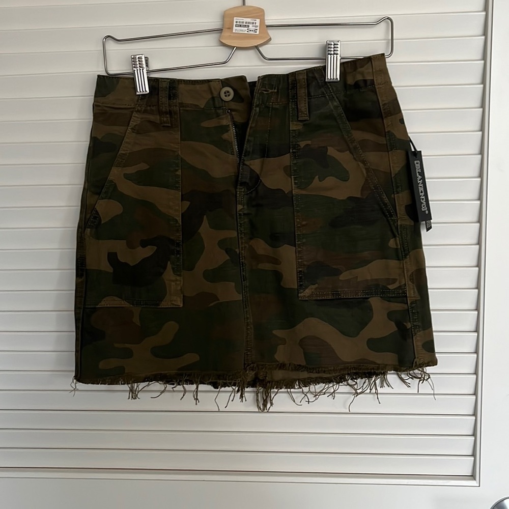 Camo skirt